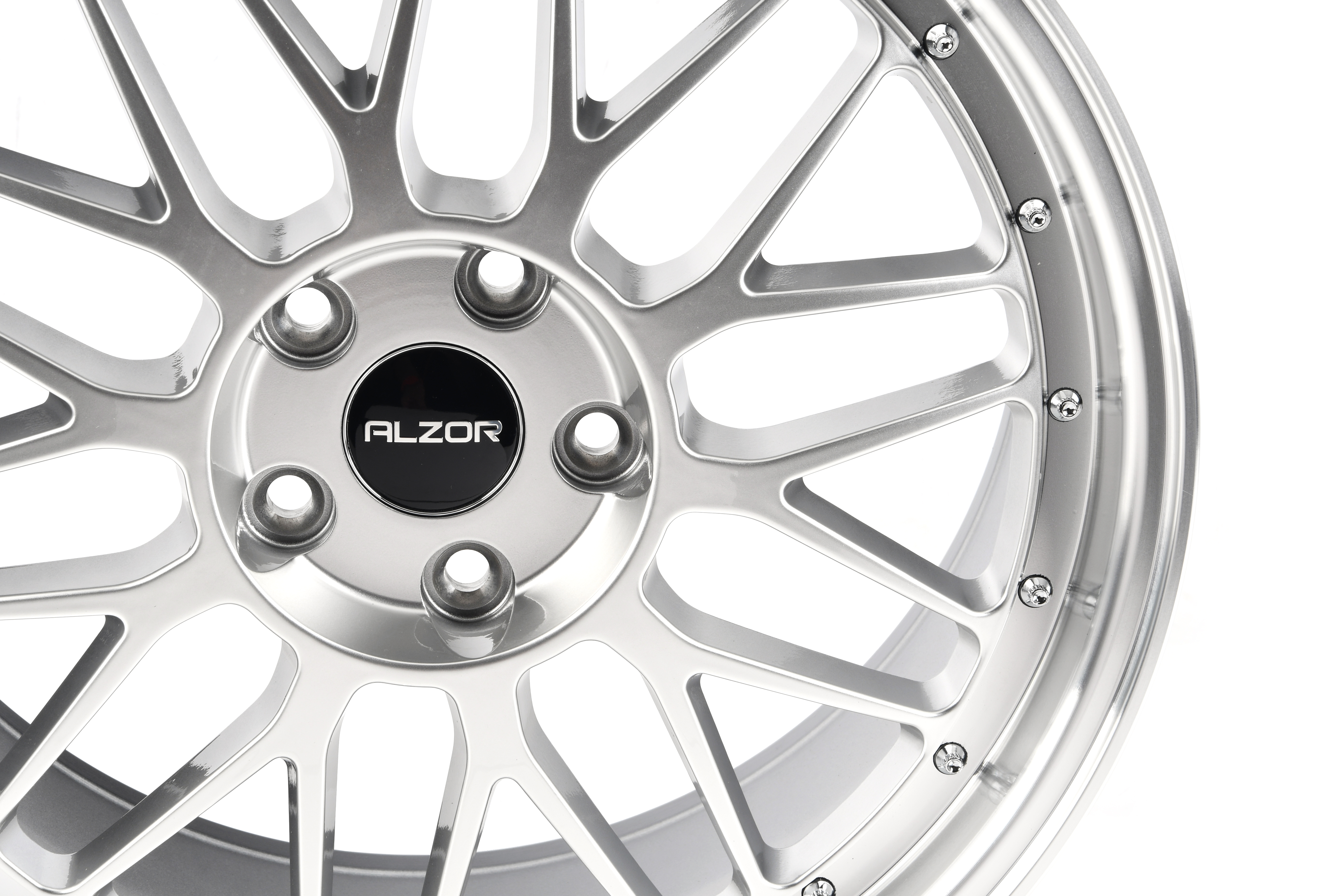 Alzor 18